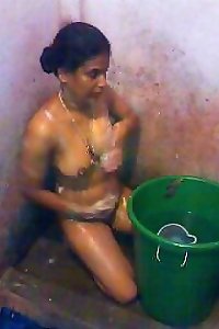 plumper DESI INDIAN BHABHI - RANDOM beautiful sluts !!!